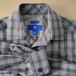 EGARA Non-Iron Plaid Button Down Long Sleeve Shirt Men's Size Small Gray Black‎